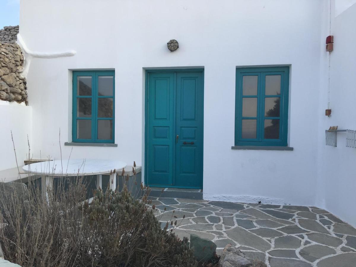 Kifines Suites Folegandros Town Exterior foto